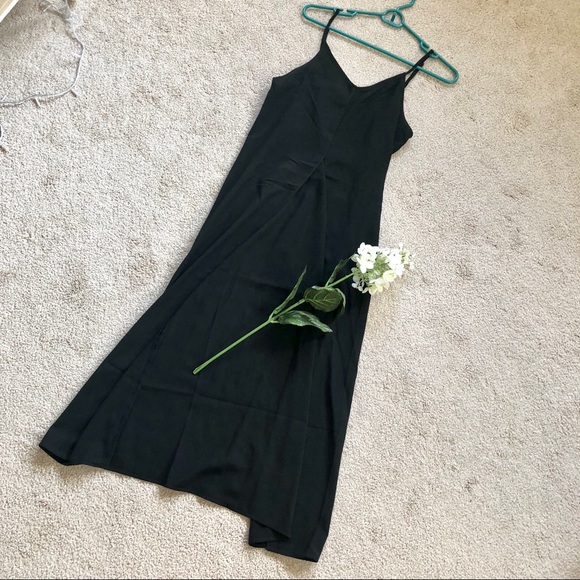 Forever 21 Dresses & Skirts - Full black maxi dress with large slit